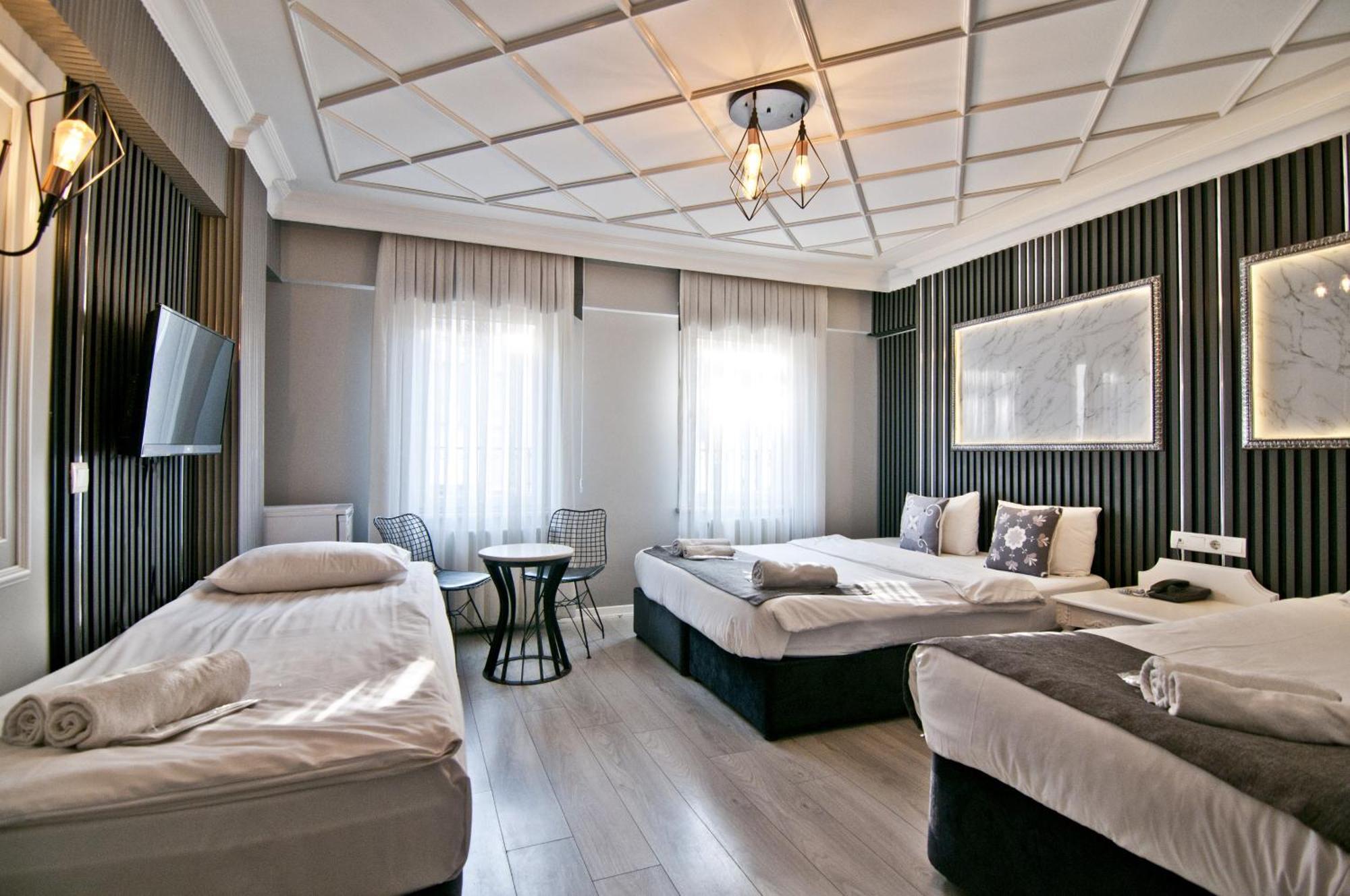 โฮเต็ล ลัวร์ Hotel อิสตันบูล ภายนอก รูปภาพ
