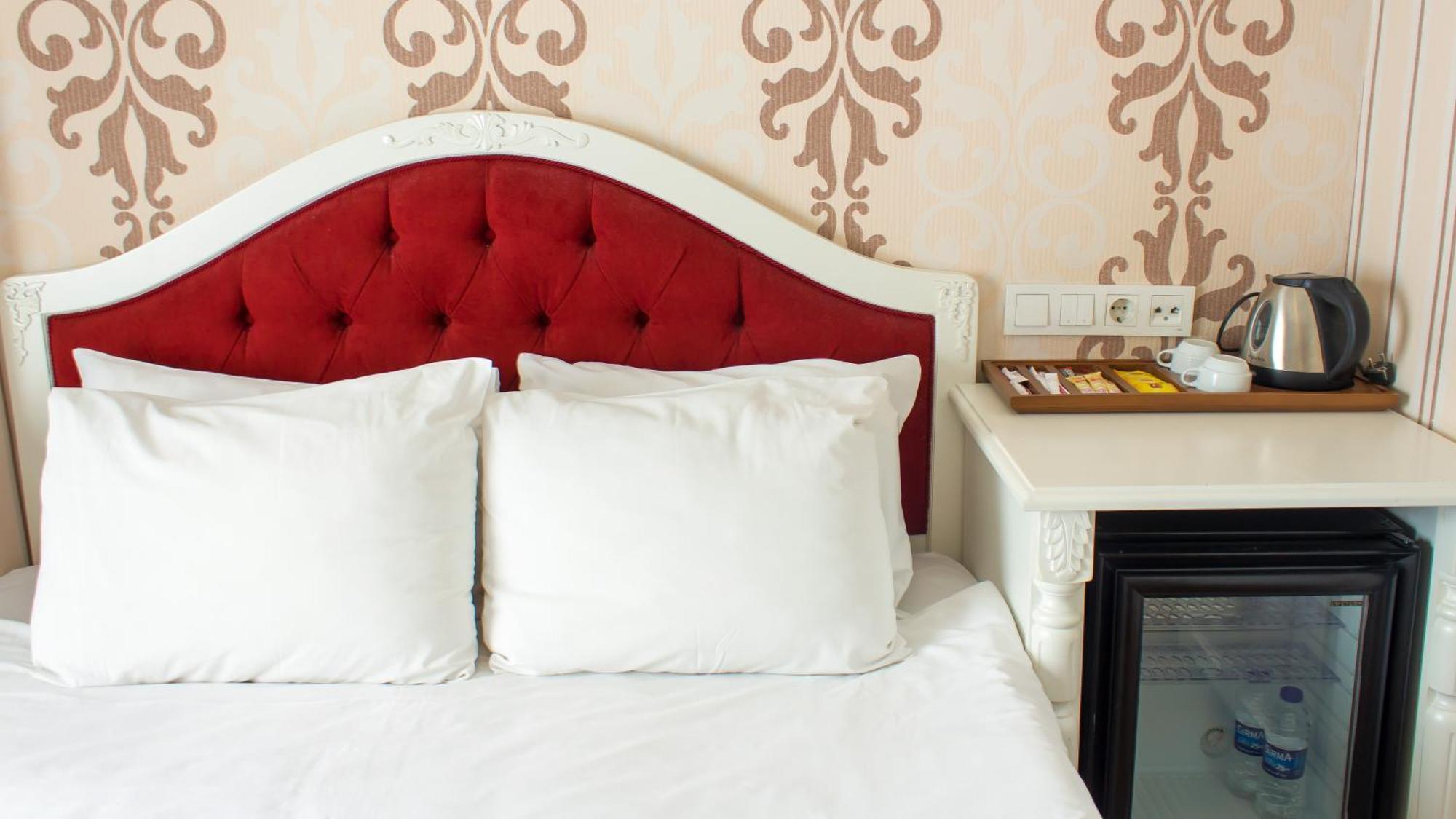 โฮเต็ล ลัวร์ Hotel อิสตันบูล ภายนอก รูปภาพ